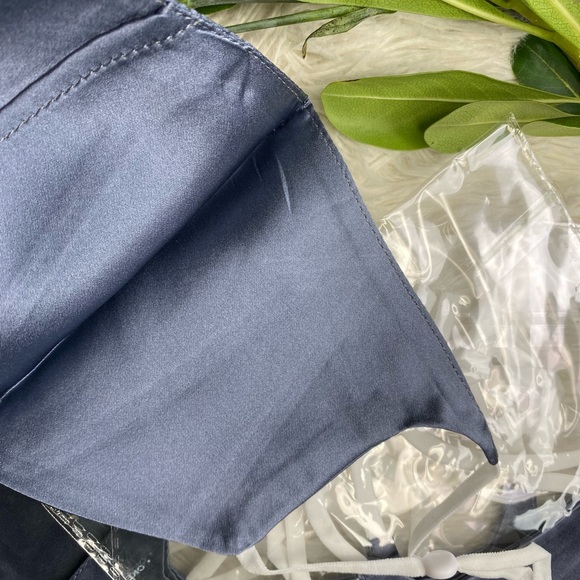 Face mask - Picture 5 of 5